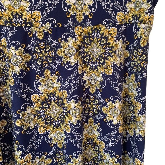 COLETTE Mali Graphic‎ Print Brushed Knit Skirt -NWT - Size Small - Picture 4 of 9